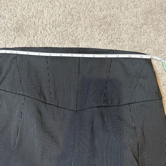 Express Design Studio Women's Black Straight Pencil Knee Length Skirt Size 8 - Picture 5 of 5